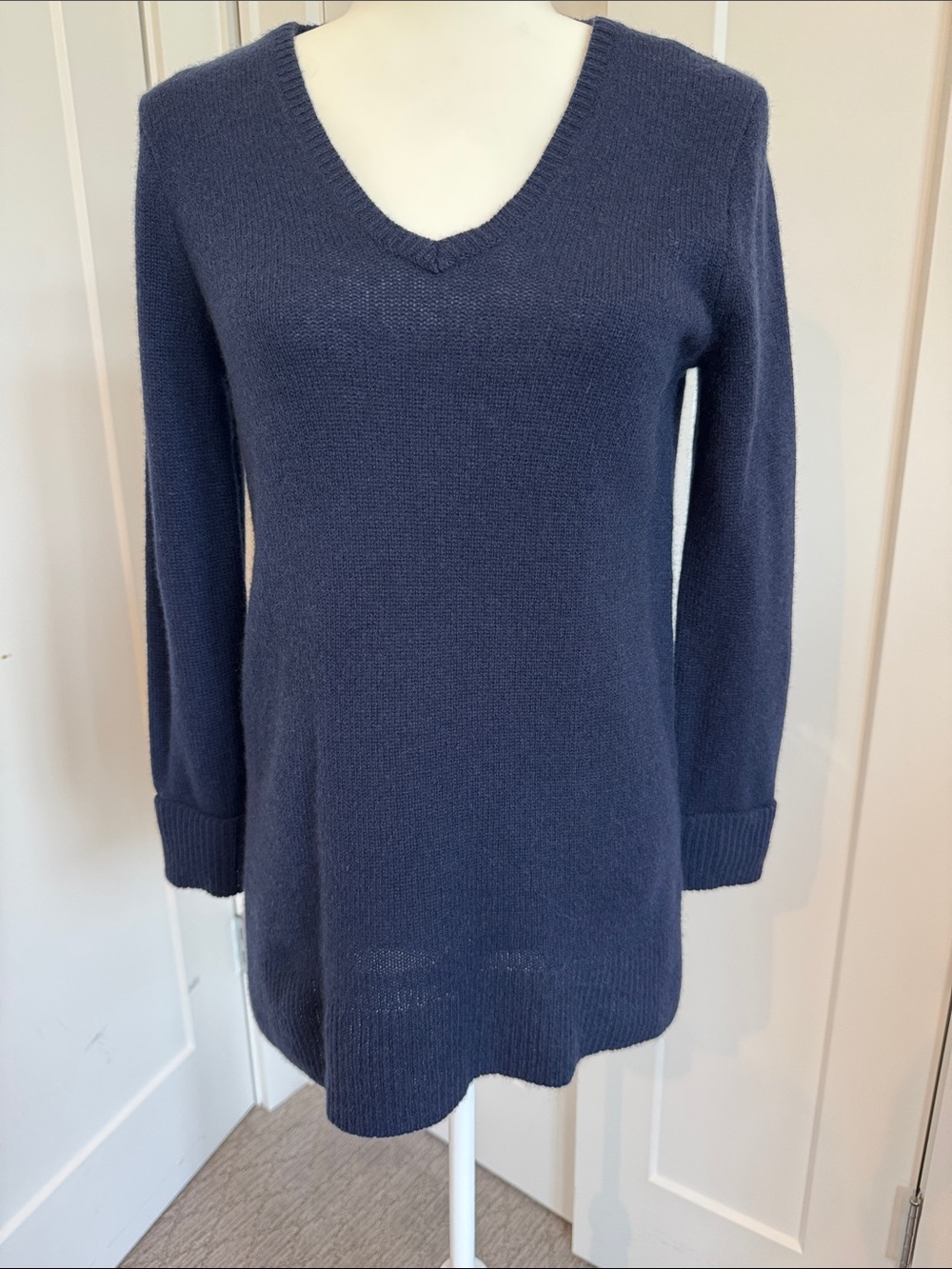 Calypso St. Barth Deep Navy V-Neck 100% Cashmere Tunic Sweater